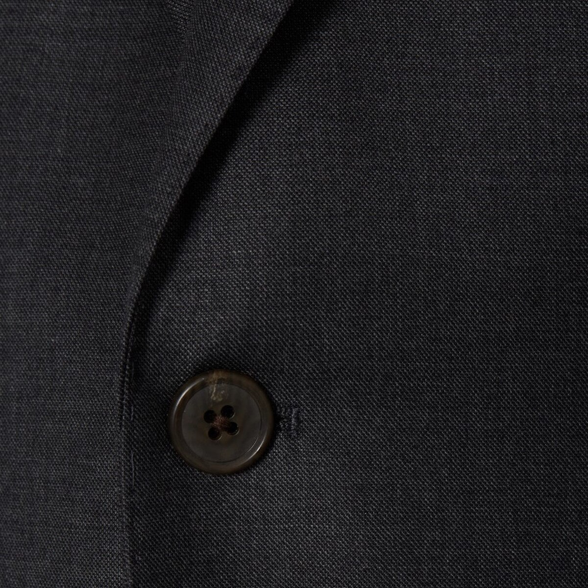 Lexington Loro Piana Dark Grey Sharkskin Suit | Alton Lane